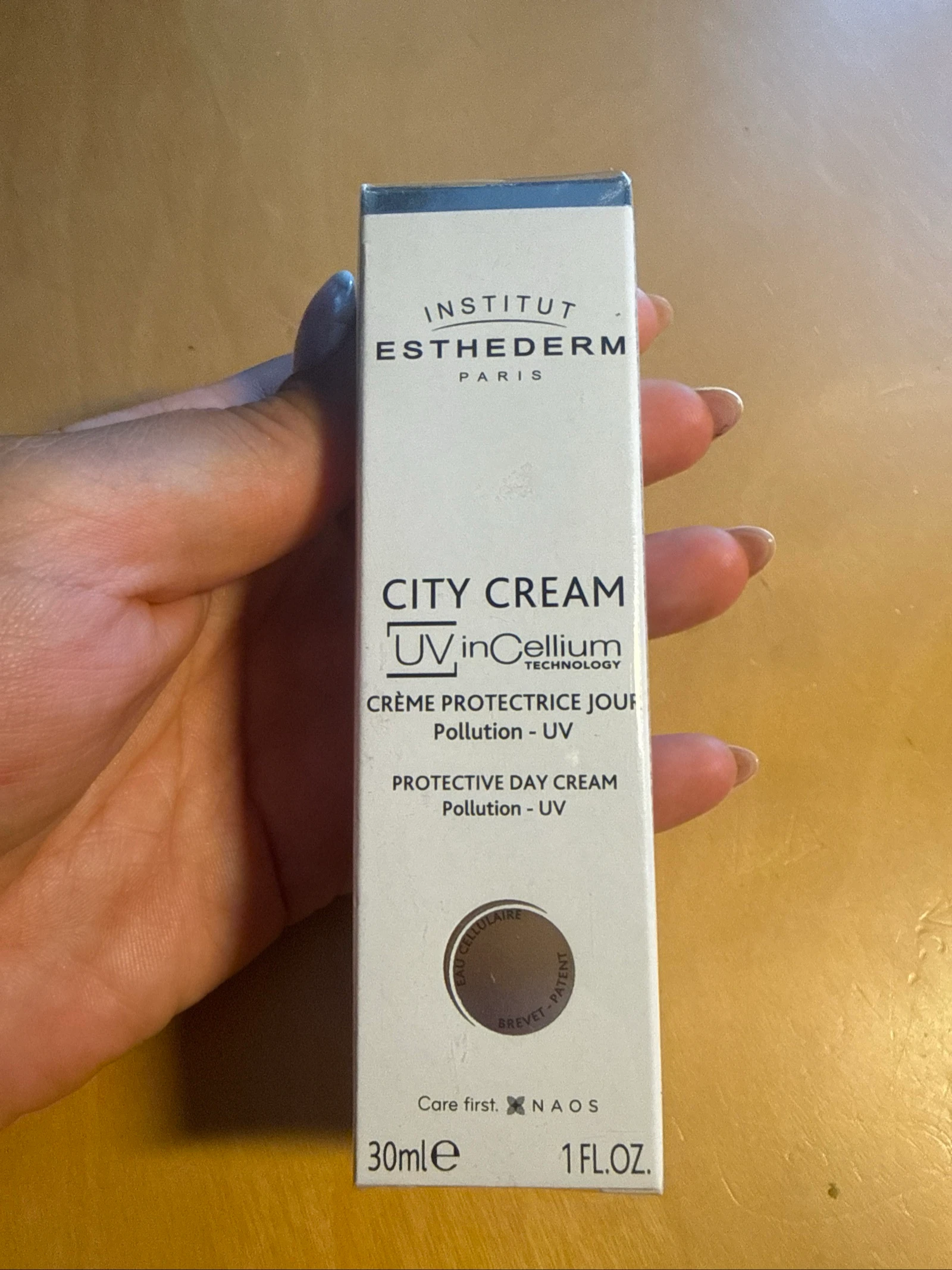 Crème protectrice jour, Esthederm